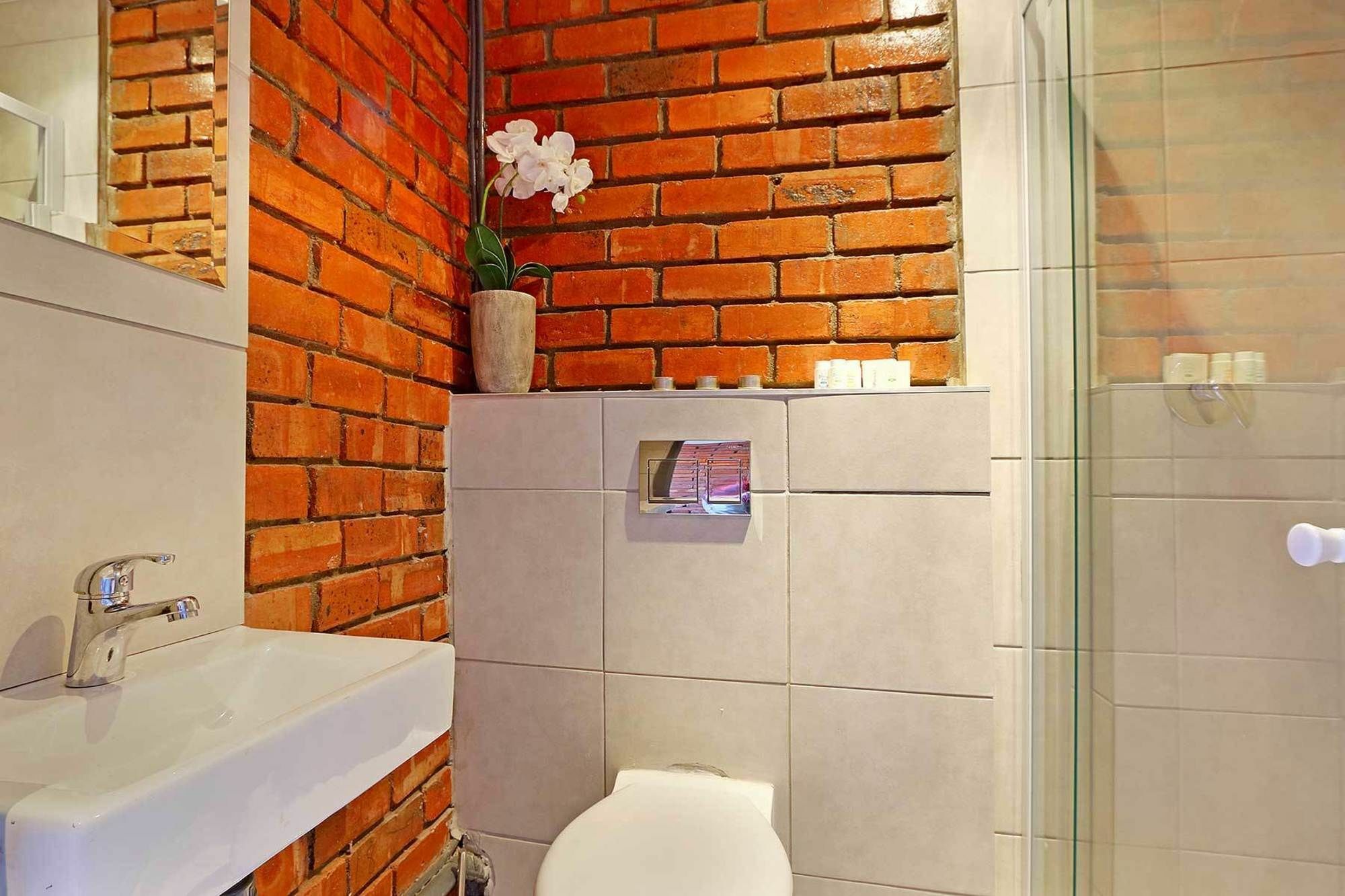 Happy Rhino Hotel Cape Town Exterior photo
